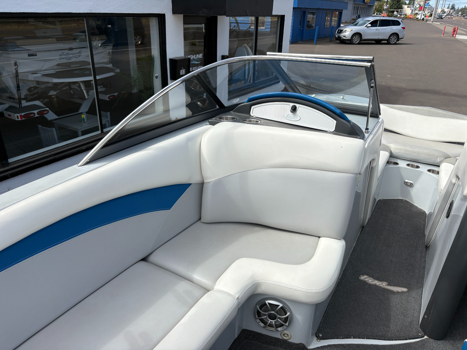 2007 Tige RZ2 Boat