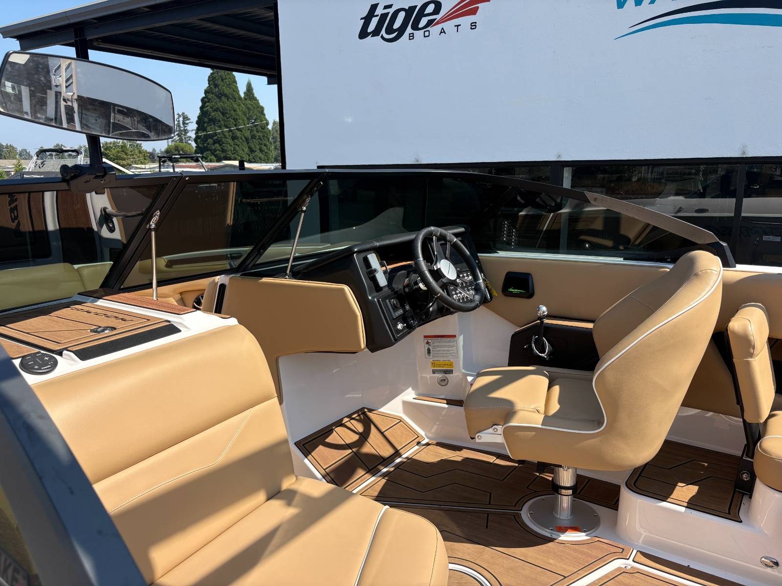 2023 Moomba Mondo Boat