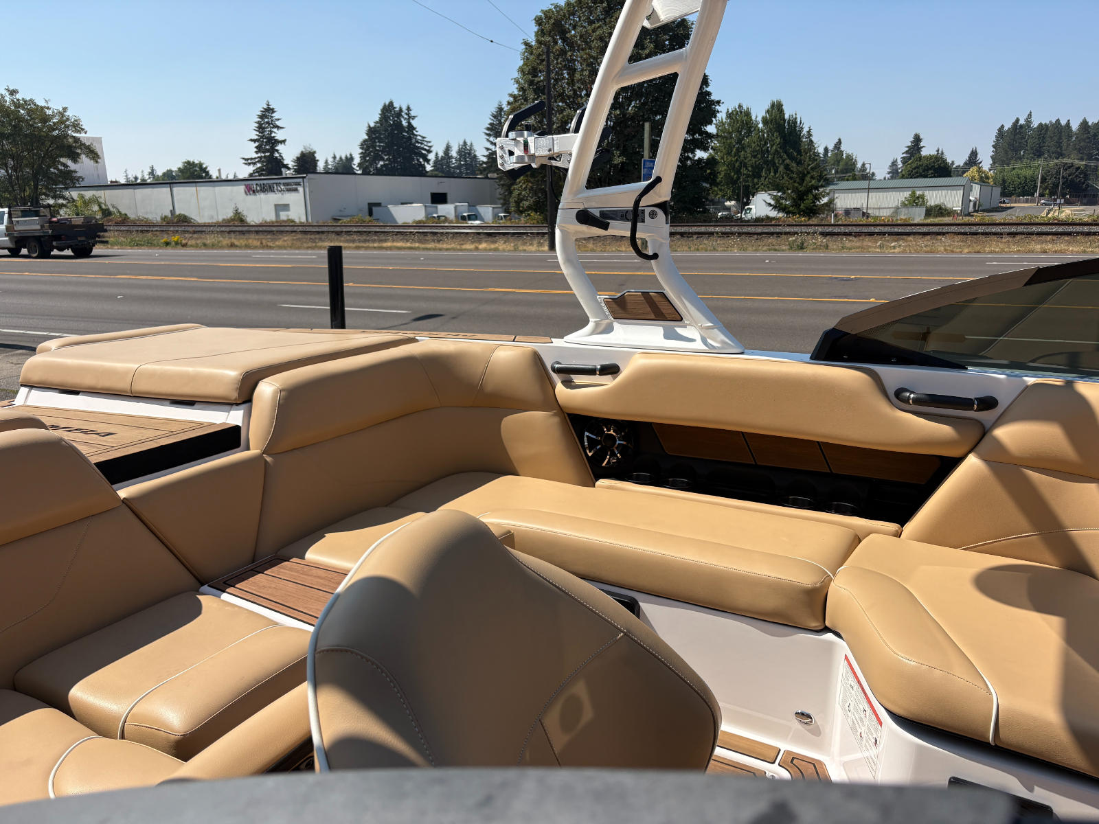 2023 Moomba Mondo Boat